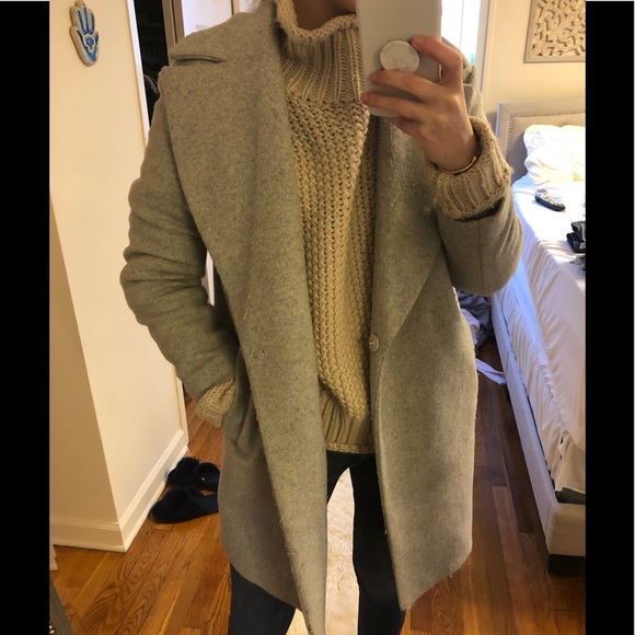 Banana Republic Jackets & Blazers - Banana republic double breasted pea coat